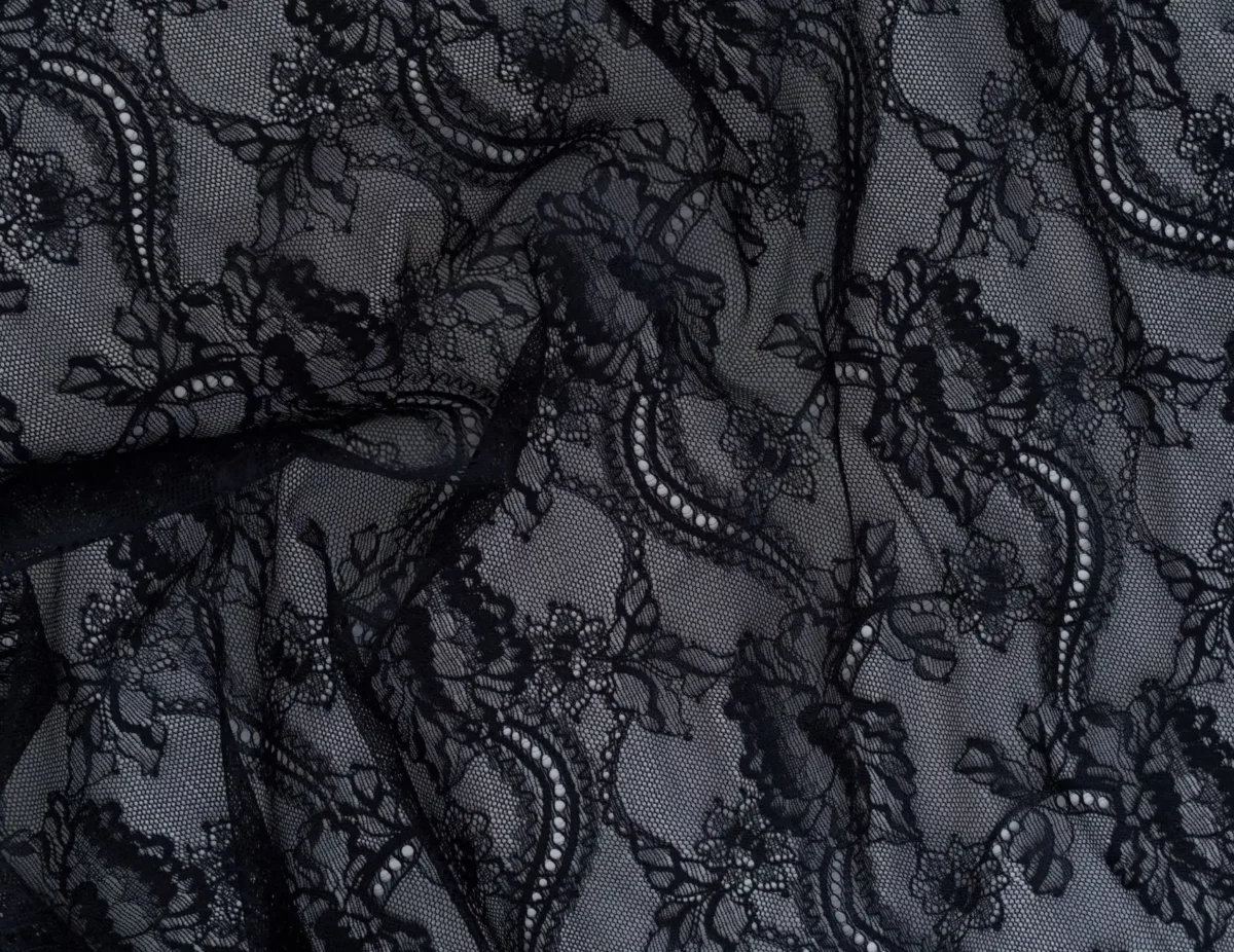 microfibre noire à carreaux