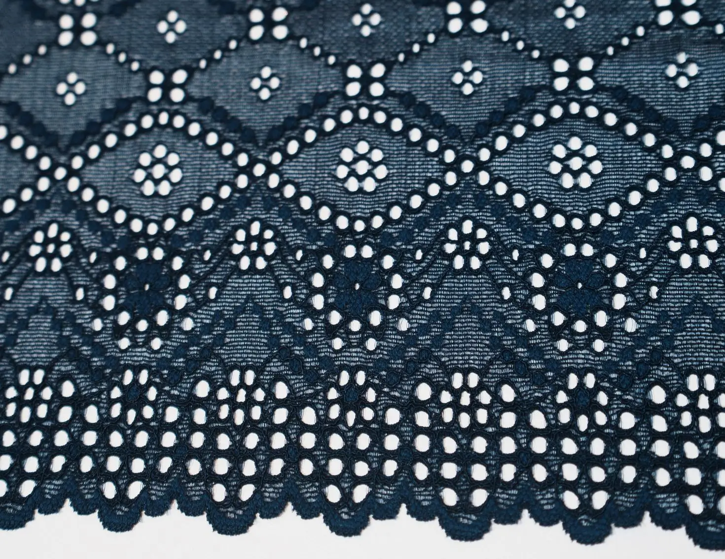 galon de dentelle terracotta (copie)